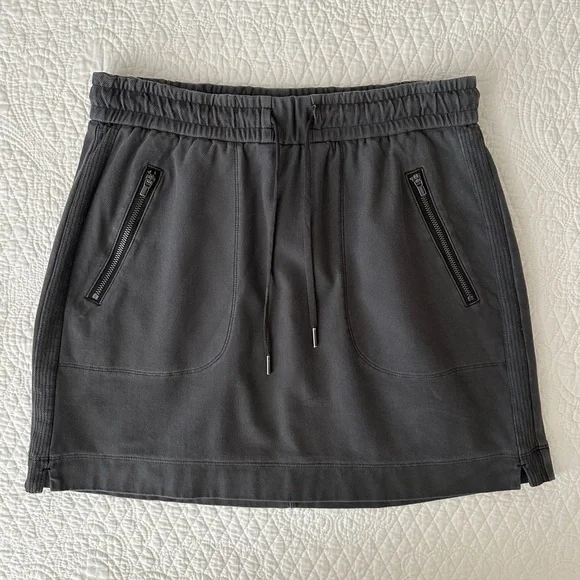 Athleta Farallon Charcoal Gray Mini Skirt Women’s Size 0 - Picture 11 of 12